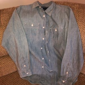 Men’s button down denim long sleeve shirt NWT